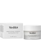 Medik8 Intelligent Retinol Smoothing Night Cream Nuorentava A-vitamiini yövoide 50 ml